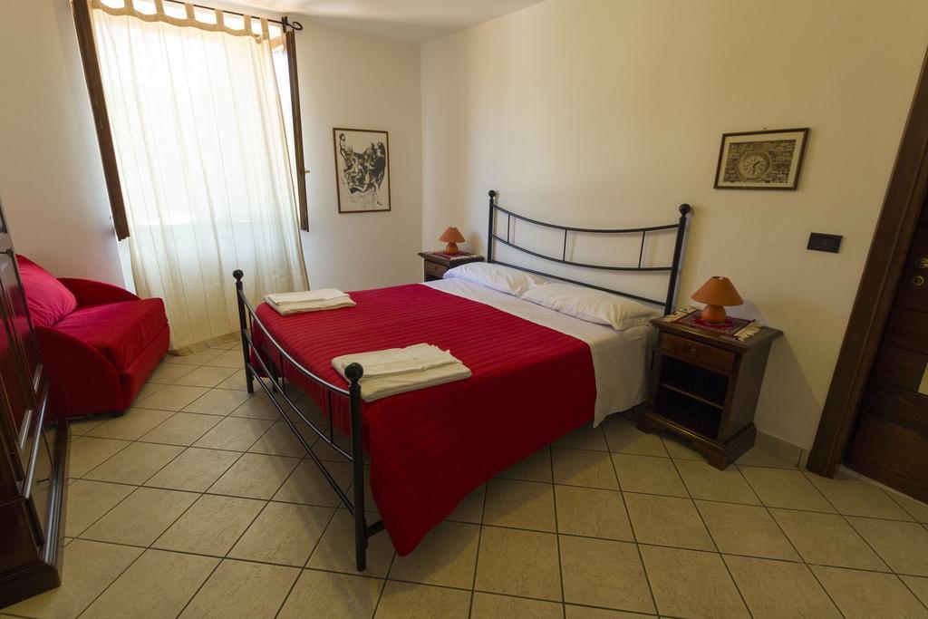 Agriturismo Ricciardelli Villa Contrada  Стая снимка