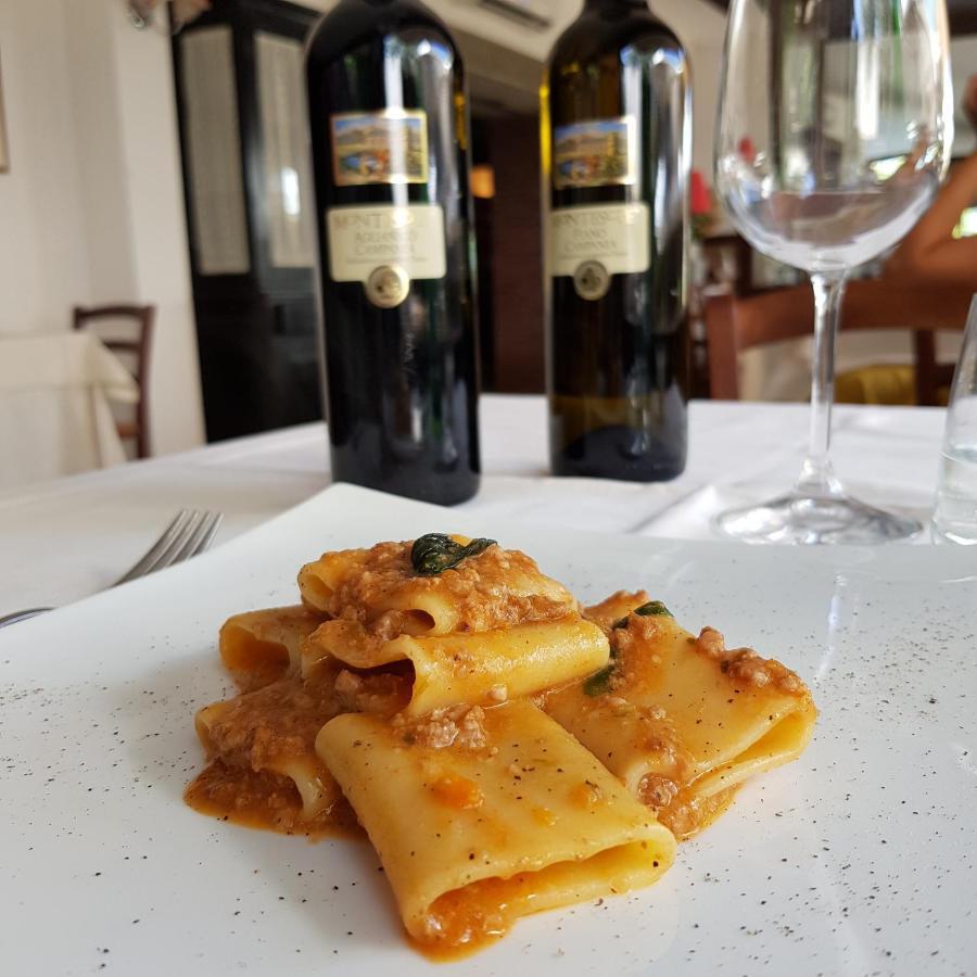 Agriturismo Ricciardelli Villa Contrada  Екстериор снимка